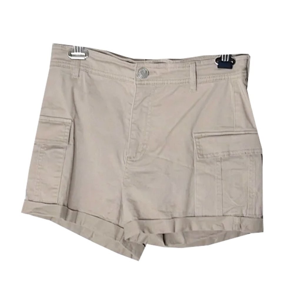 ❤️ GARAGE Tan Boyfriend Shorts Size 5